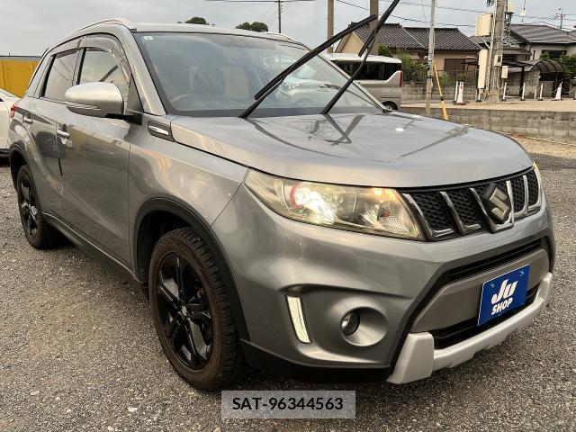 Suzuki ESCUDO 2017-08 8218307-0