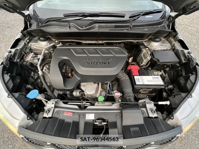 Suzuki ESCUDO 2017-08 8218307-7