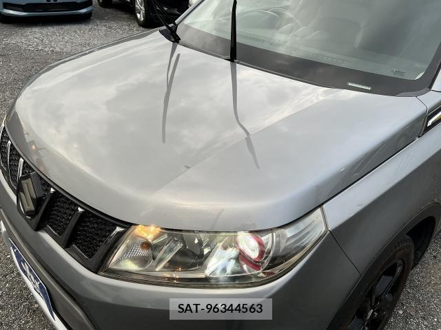 Suzuki ESCUDO 2017-08 8218307-9
