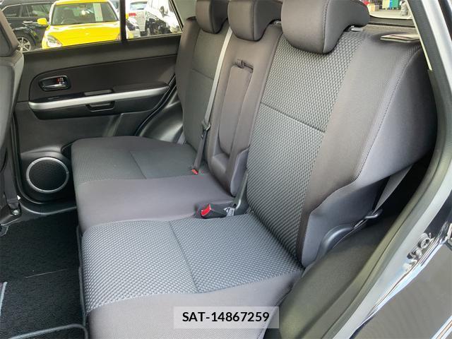 Suzuki ESCUDO 2011-02 8224345-12