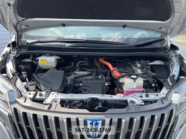 Toyota ESQUIRE 2017-12 8216928-17