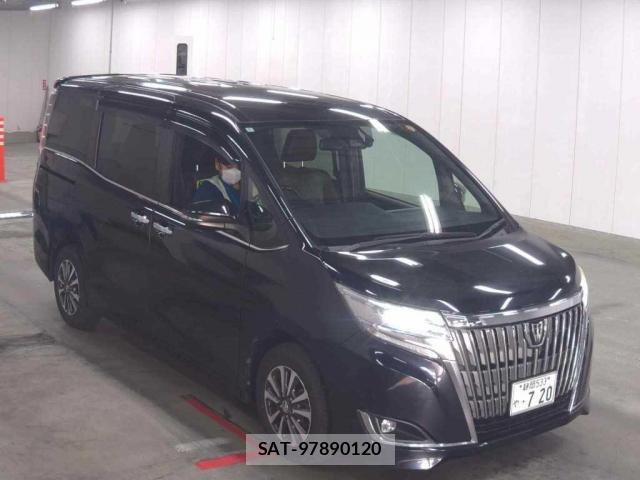 Toyota ESQUIRE 2018-06 8217554-0