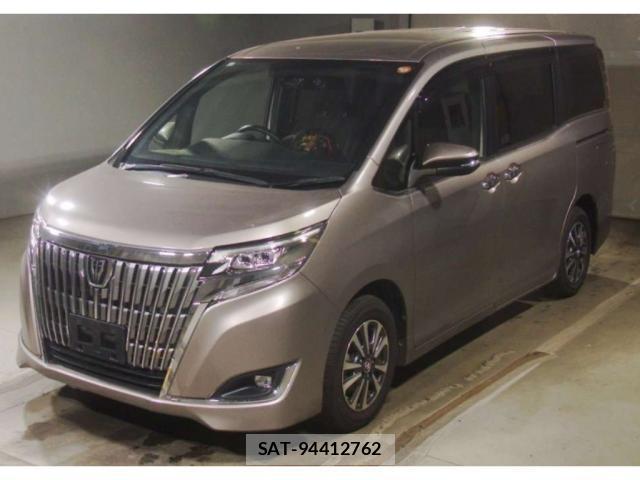 Toyota ESQUIRE 2017-10 8218004-3