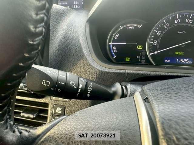 Toyota ESQUIRE 2016-03 8218170-12