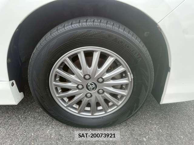 Toyota ESQUIRE 2016-03 8218170-7