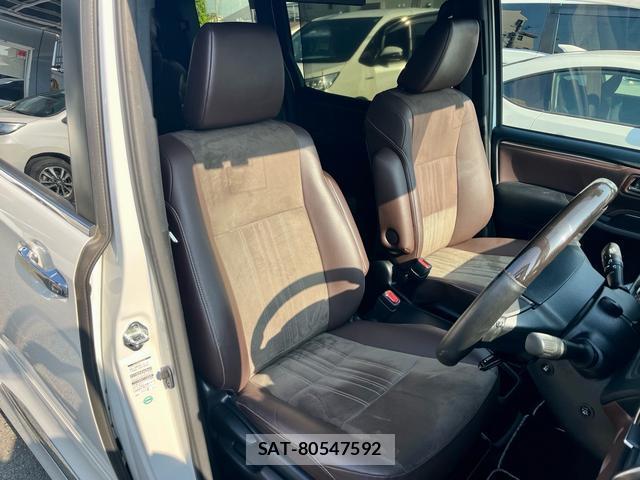 Toyota ESQUIRE 2018-03 8219215-11