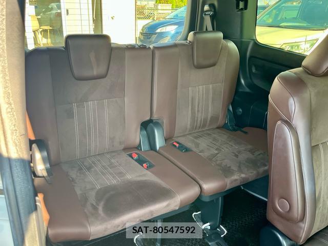 Toyota ESQUIRE 2018-03 8219215-13