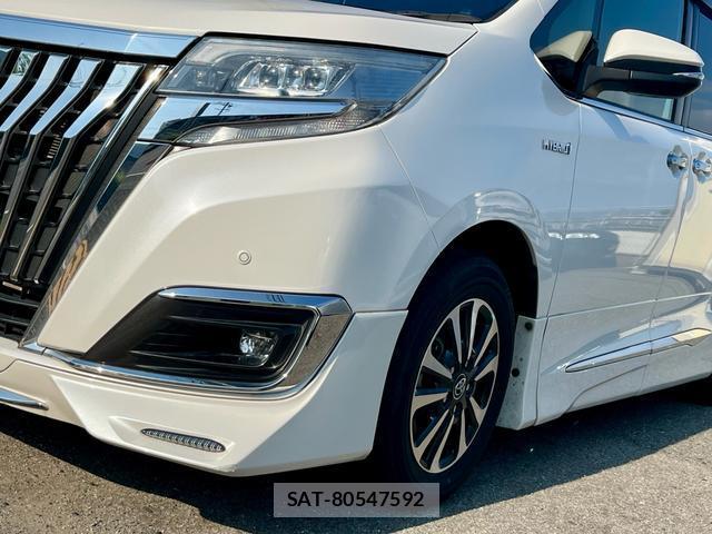 Toyota ESQUIRE 2018-03 8219215-7