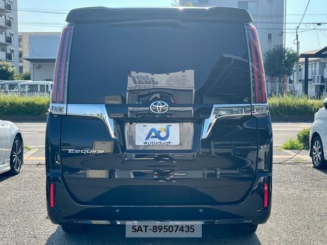 Toyota ESQUIRE 2019-03 8219216-4