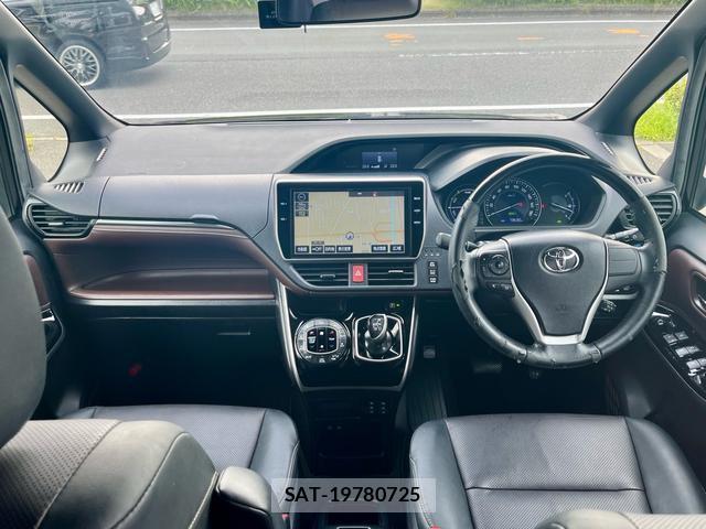 Toyota ESQUIRE 2017-09 8219218-9