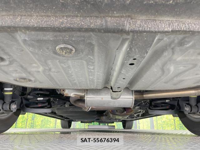 Toyota ESQUIRE 2019-06 8220131-19