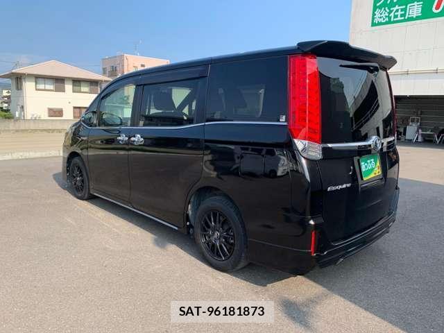 Toyota ESQUIRE 2017-02 8220313-12