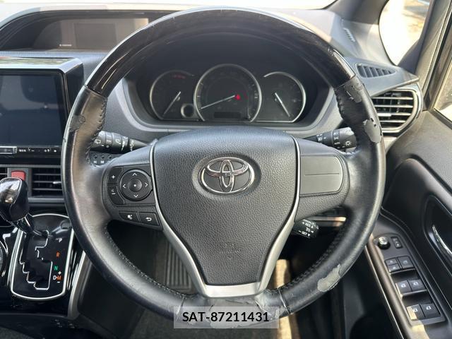 Toyota ESQUIRE 2016-11 8220582-10