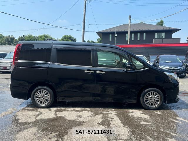 Toyota ESQUIRE 2016-11 8220582-18