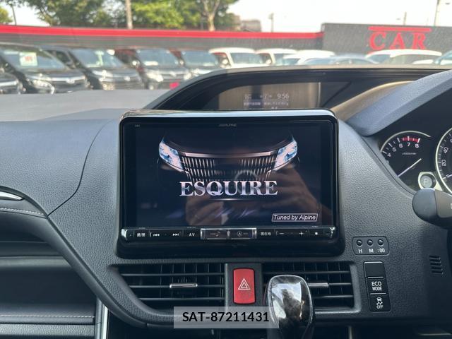 Toyota ESQUIRE 2016-11 8220582-2