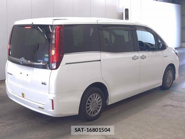Toyota ESQUIRE 2016-02 8221421-4