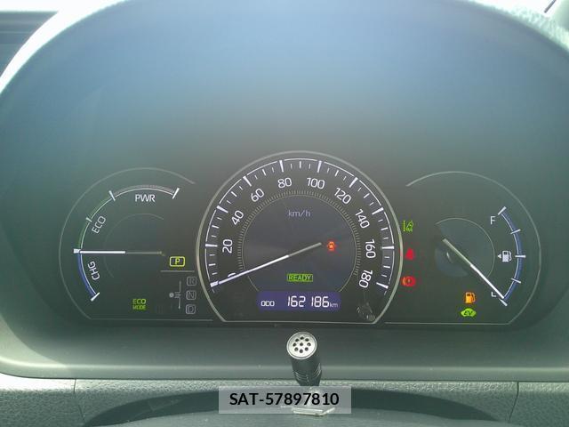 Toyota ESQUIRE 2017-10 8221662-9