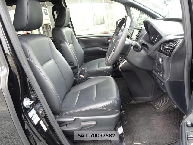 Toyota ESQUIRE 2017-03 8222505-7