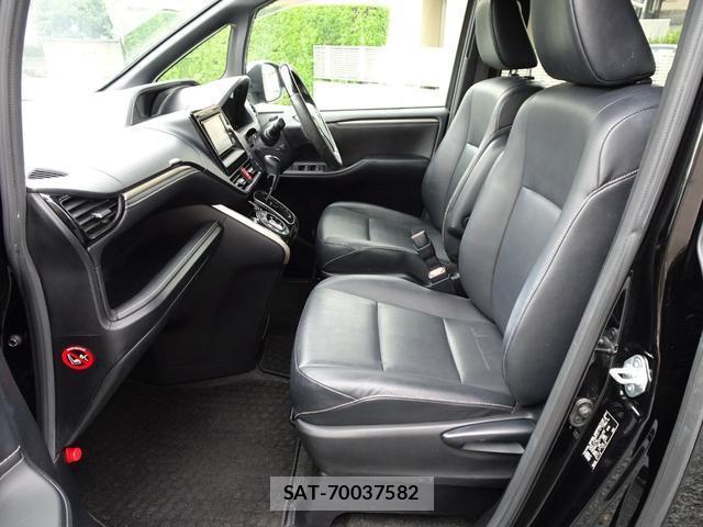 Toyota ESQUIRE 2017-03 8222505-8