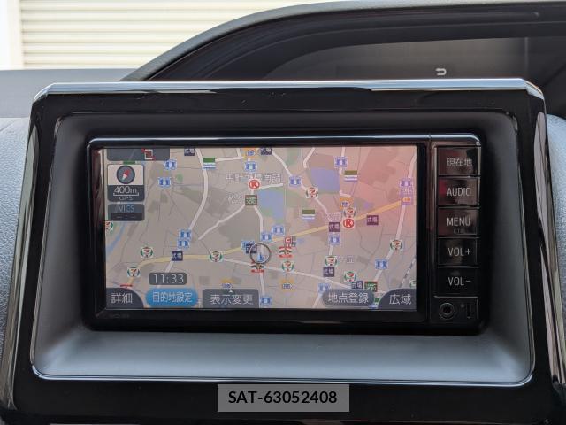Toyota ESQUIRE 2017-04 8223180-13