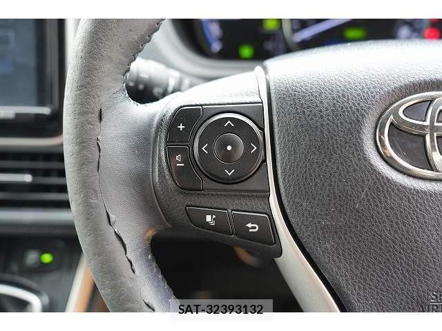 Toyota ESQUIRE 2017-02 8223264-10