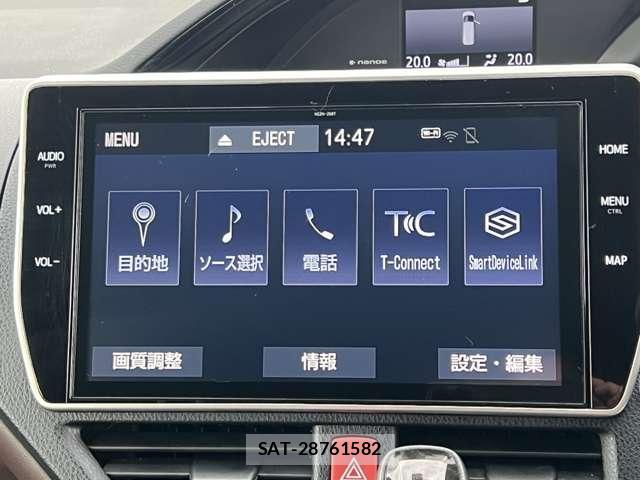 Toyota ESQUIRE 2018-09 8223302-4