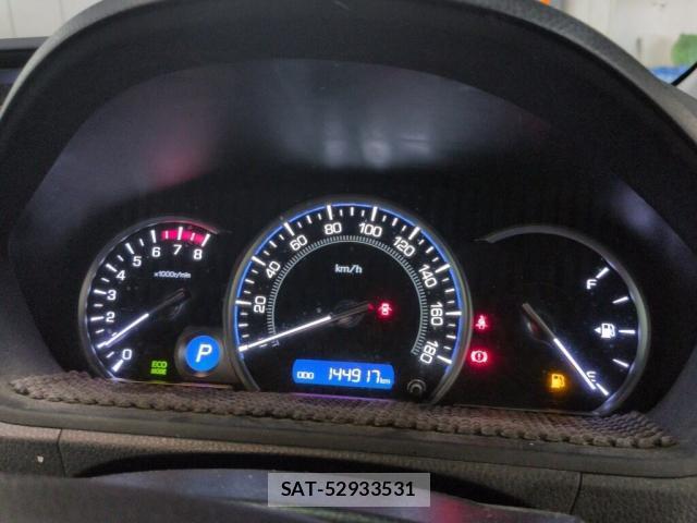 Toyota ESQUIRE 2016-01 8223359-5
