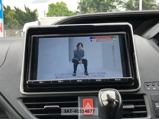 Toyota ESQUIRE 2018-07 8225188-11