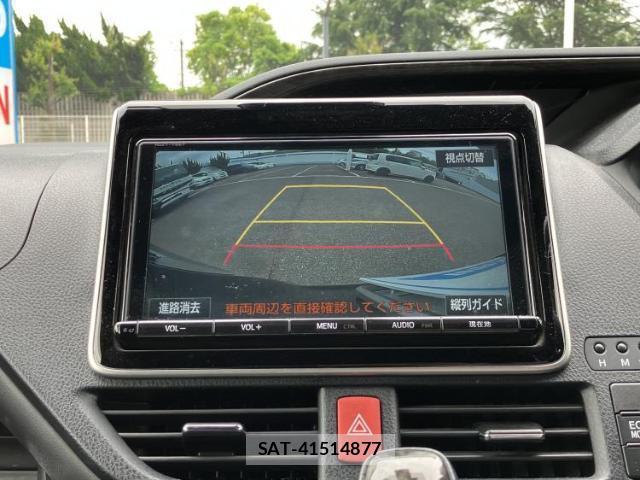 Toyota ESQUIRE 2018-07 8225188-12