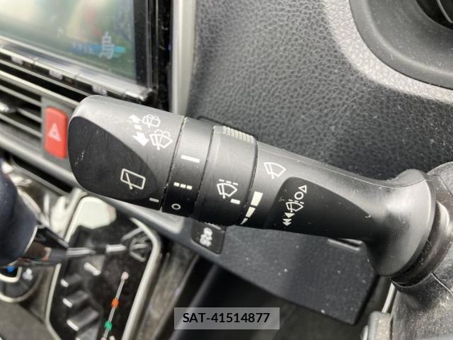 Toyota ESQUIRE 2018-07 8225188-16