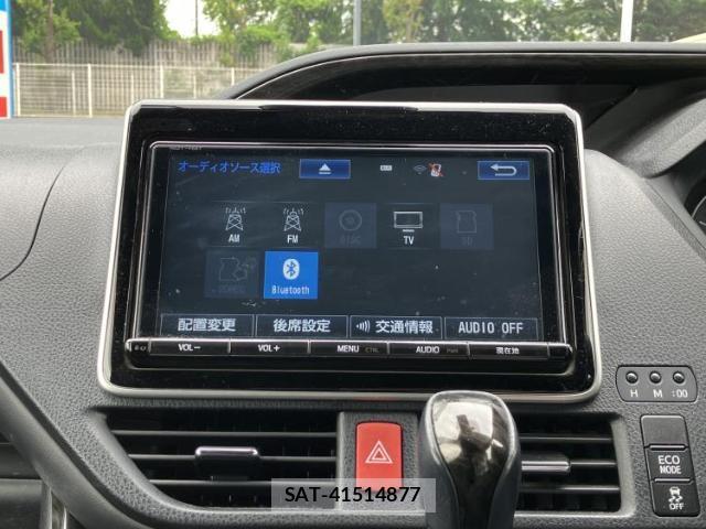 Toyota ESQUIRE 2018-07 8225188-9