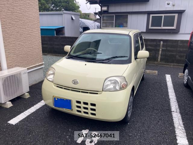 Daihatsu ESSE 2010-06 8219792-0