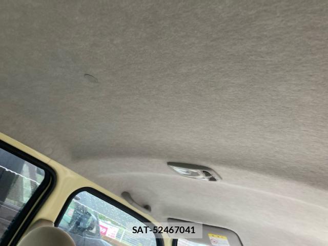 Daihatsu ESSE 2010-06 8219792-17