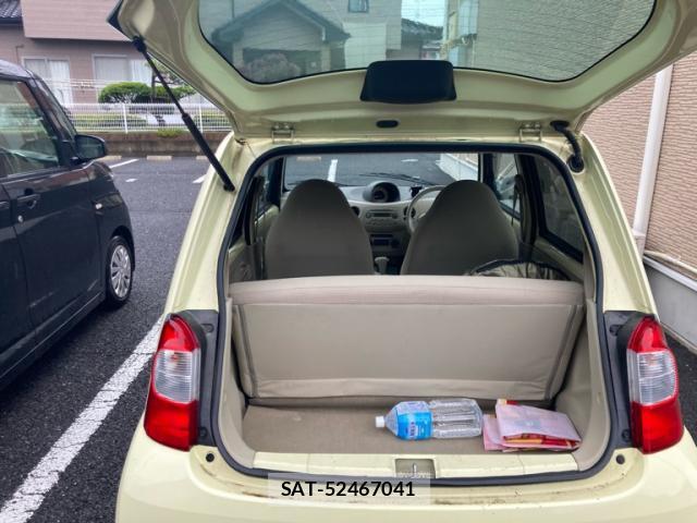 Daihatsu ESSE 2010-06 8219792-7