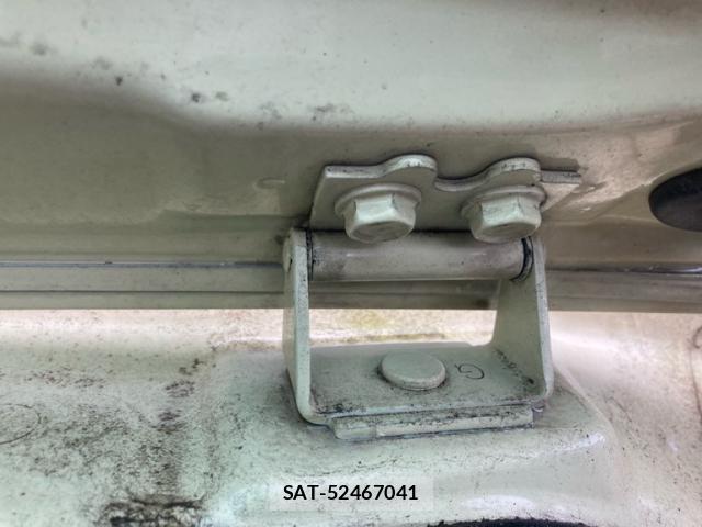 Daihatsu ESSE 2010-06 8219792-8