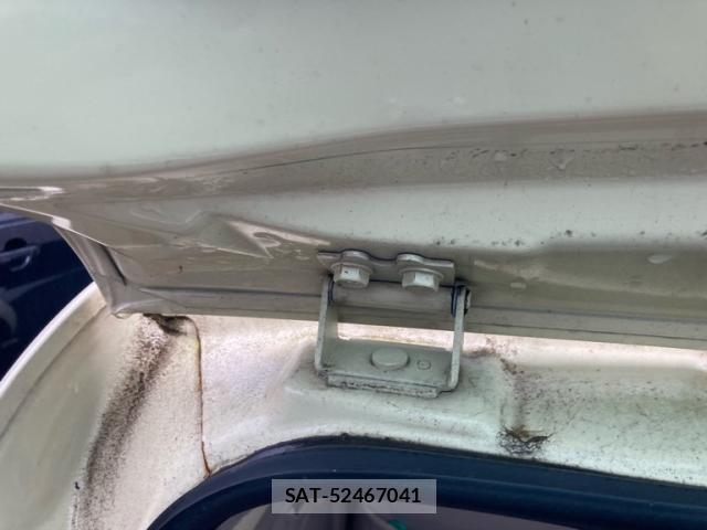 Daihatsu ESSE 2010-06 8219792-9