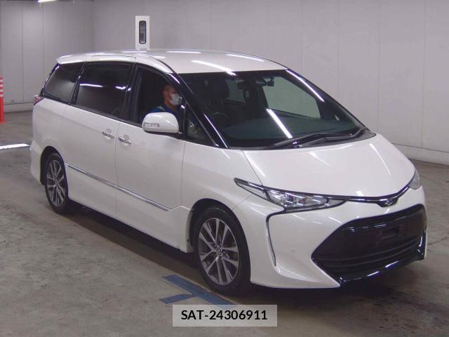 Toyota ESTIMA 2018-01 8217048-3
