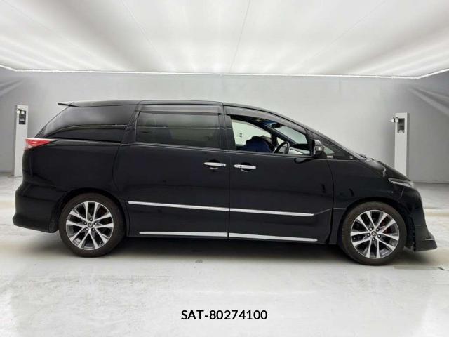 Toyota ESTIMA 2017-02 8218839-9