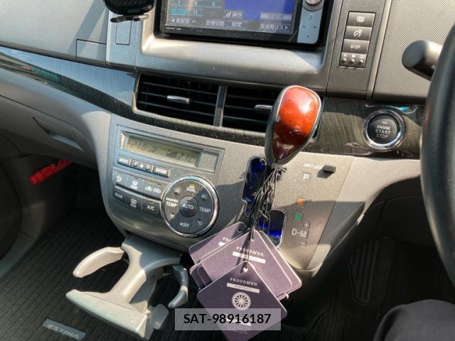 Toyota ESTIMA 2011-07 8219772-19