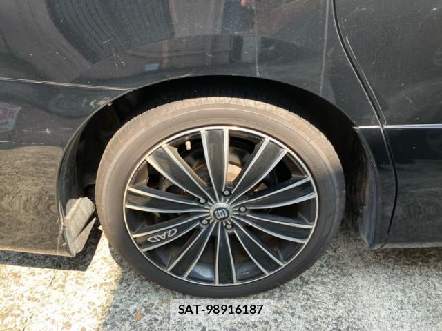 Toyota ESTIMA 2011-07 8219772-8