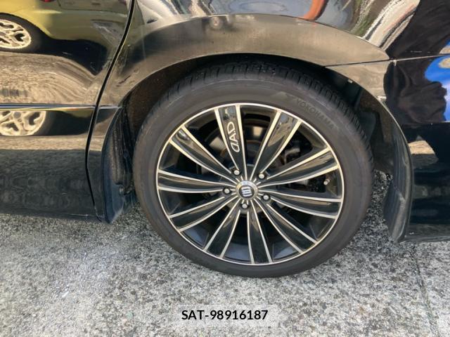 Toyota ESTIMA 2011-07 8219772-9