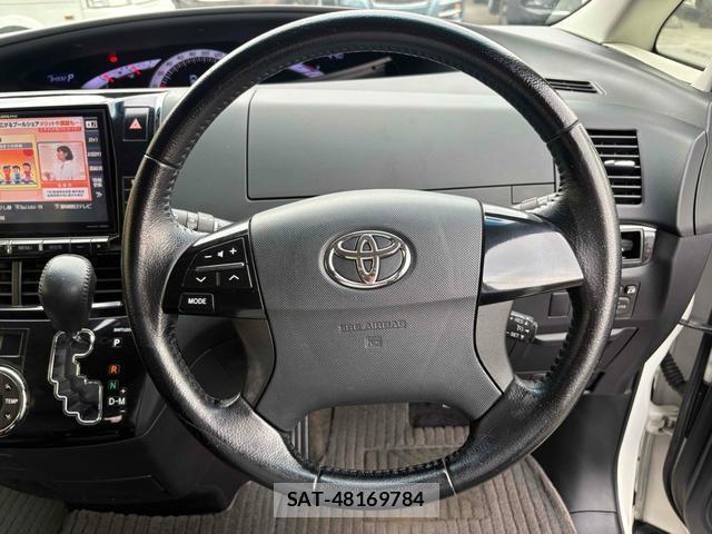 Toyota ESTIMA 2013-11 8220431-13