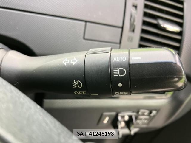 Toyota ESTIMA 2013-10 8220654-16
