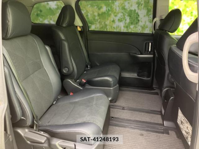 Toyota ESTIMA 2013-10 8220654-4