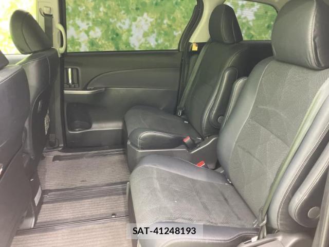 Toyota ESTIMA 2013-10 8220654-7