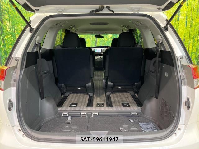 Toyota ESTIMA 2011-12 8221144-10