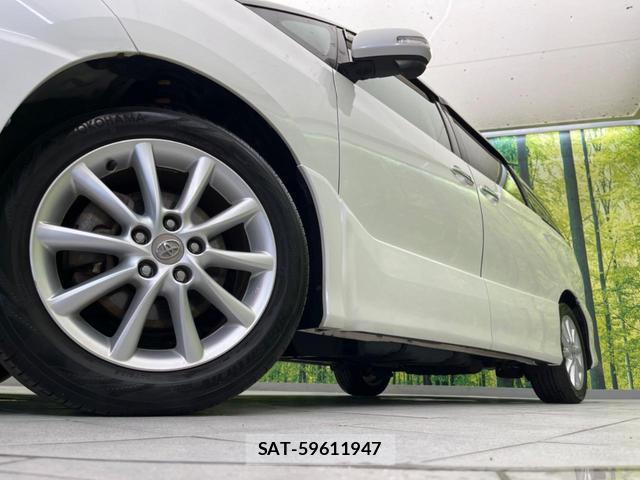 Toyota ESTIMA 2011-12 8221144-13