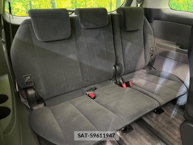 Toyota ESTIMA 2011-12 8221144-9