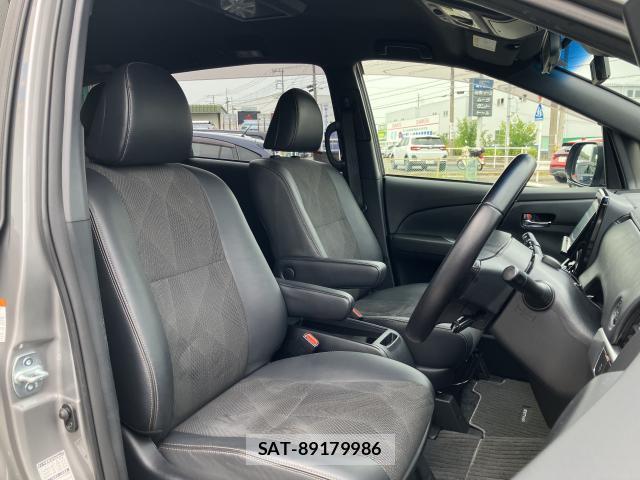 Toyota ESTIMA 2016-10 8221239-5