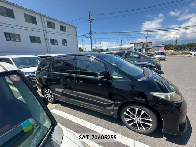 Toyota ESTIMA 2012-09 8221382-1